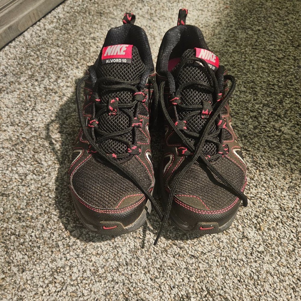 nike air alvord 10 women's trail running shoes